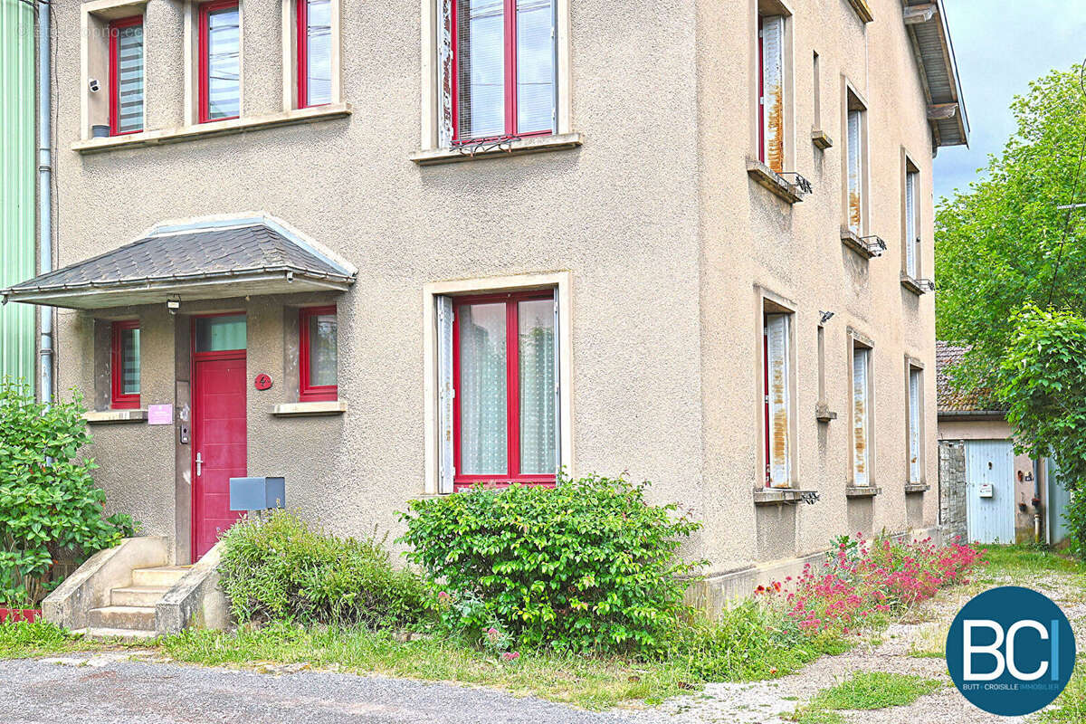 Maison à AGINCOURT