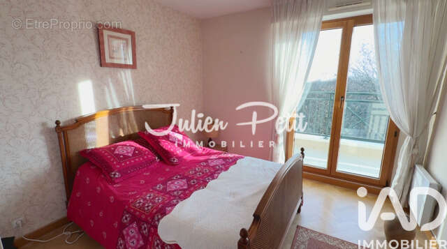 Photo 6 - Appartement à LE PLESSIS-ROBINSON