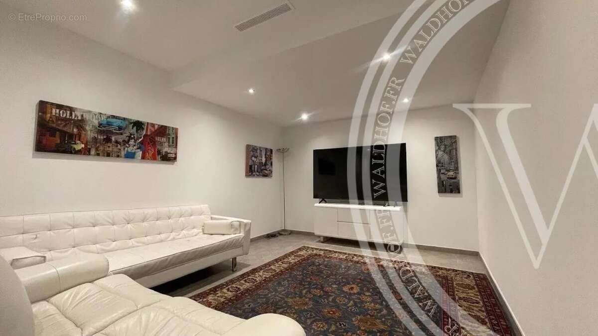 Maison à MOUGINS