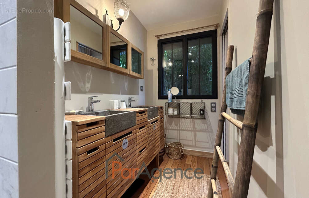 Maison à SAINT-PALAIS-SUR-MER