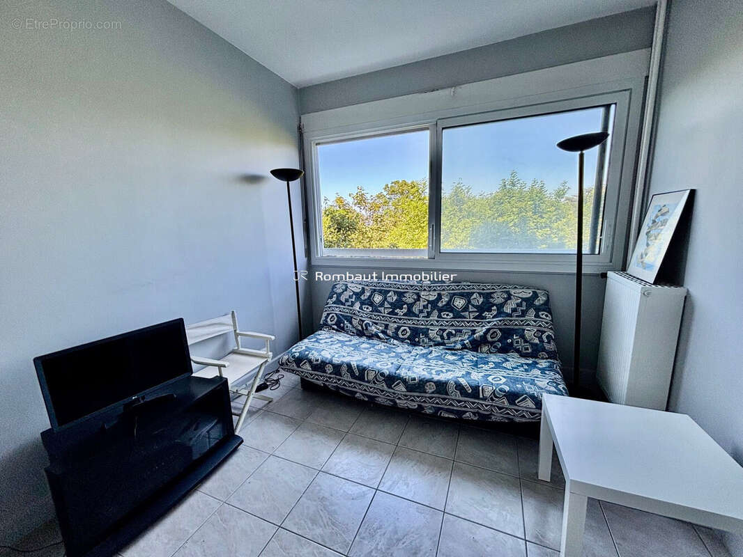 Appartement à LA CELLE-SAINT-CLOUD