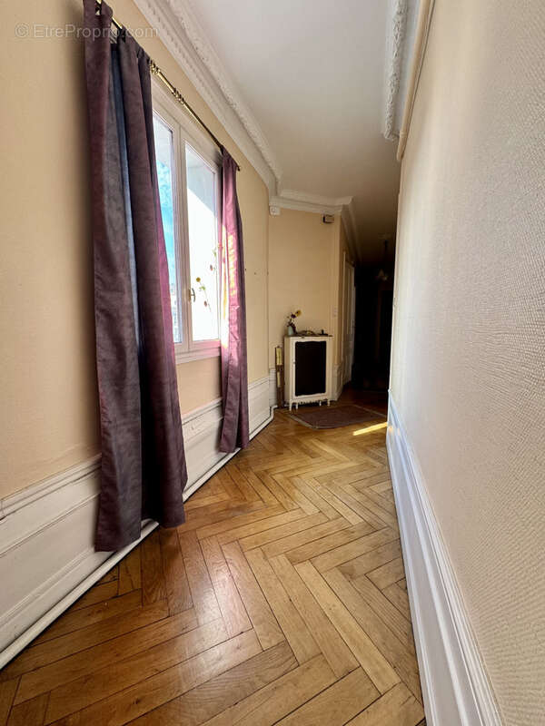 Appartement à SAINT-ETIENNE