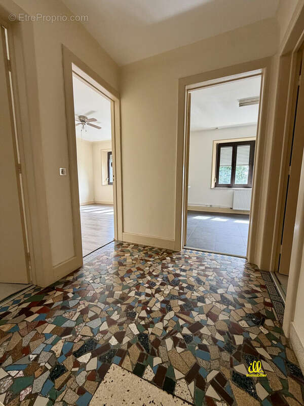 Maison à MONTCY-NOTRE-DAME