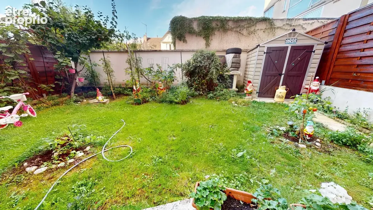 DRANCY_Appartement F2 avec terrasse et jardin privatif, parking. - photo 3