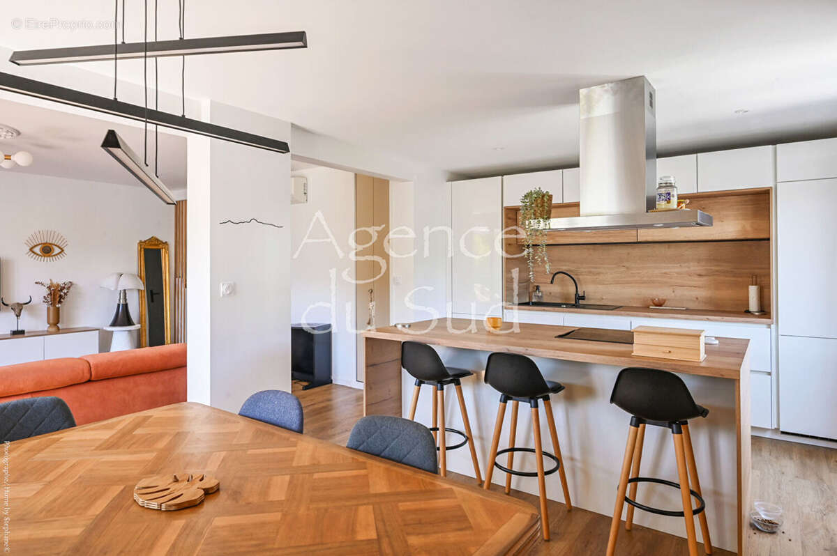 Appartement à CARNOUX-EN-PROVENCE