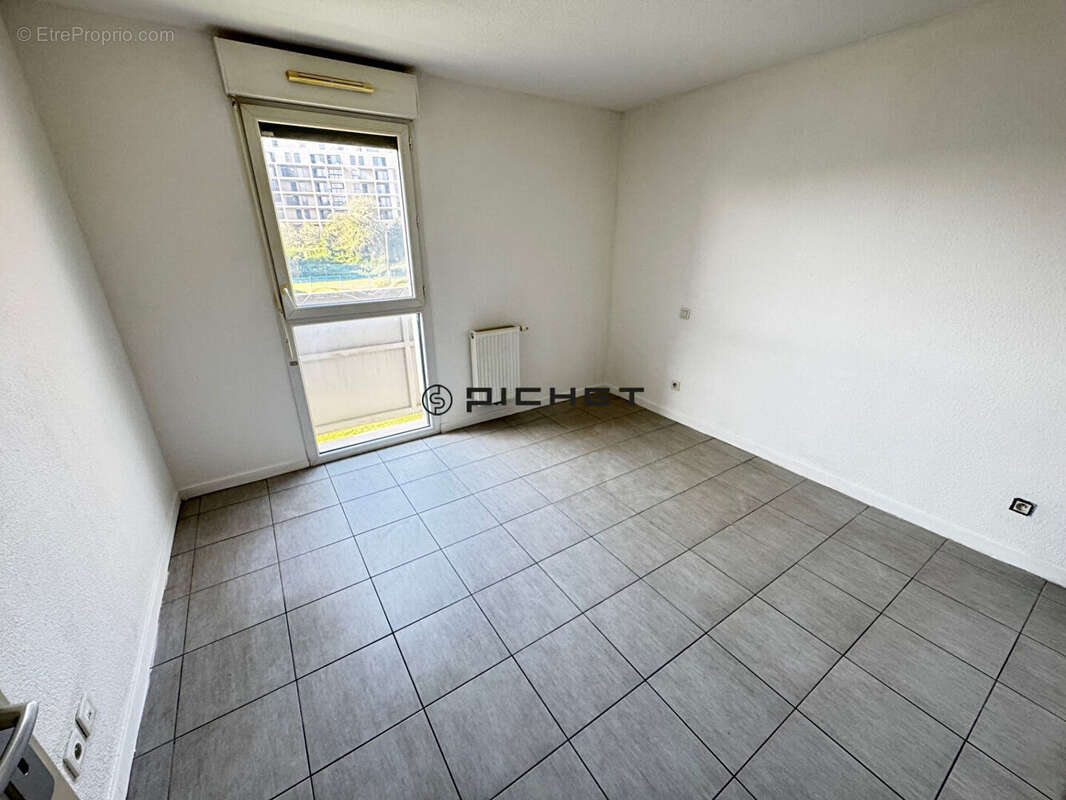 Appartement à CENON