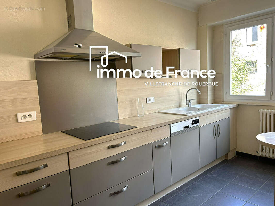 Villefranche De Rouergue appartement T3 / T4 de 72 m² - photo 3