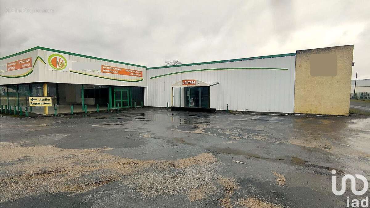 Photo 6 - Commerce à AUSSILLON