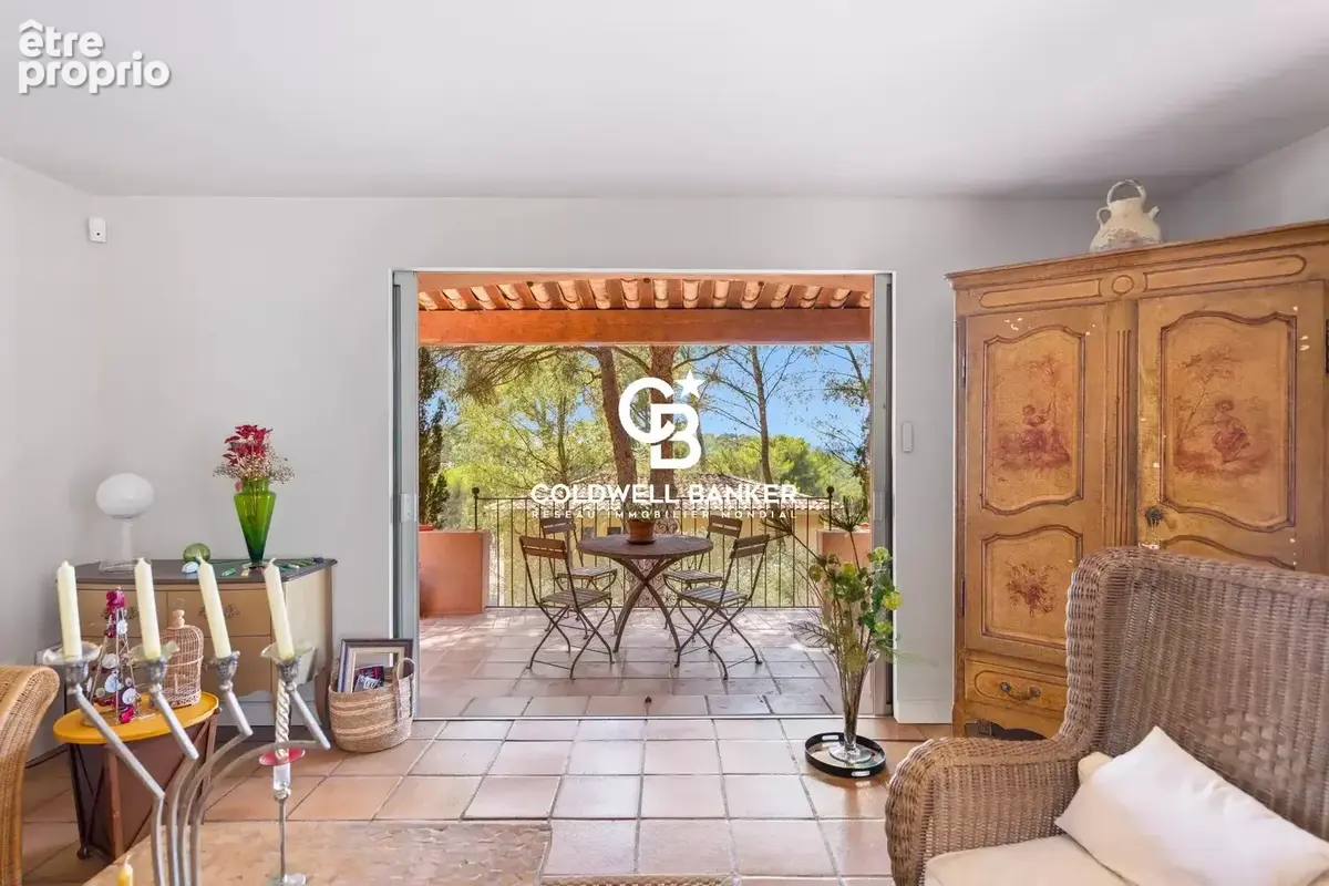 Villa provençale de charme avec vue mer – 83110  Sanary-sur-Mer - photo 18