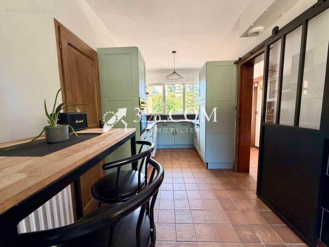 Maison rénovée 112 m2 avec grand jardin à Carly - photo 3