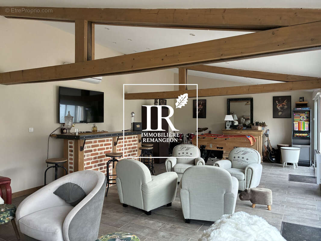 Maison 410 m² à Lamotte-Beuvron  - photo 7
