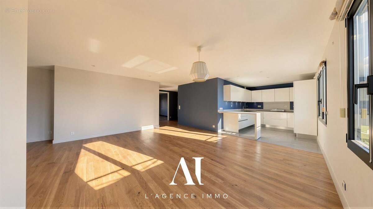 Appartement à SAINT-GENIS-POUILLY
