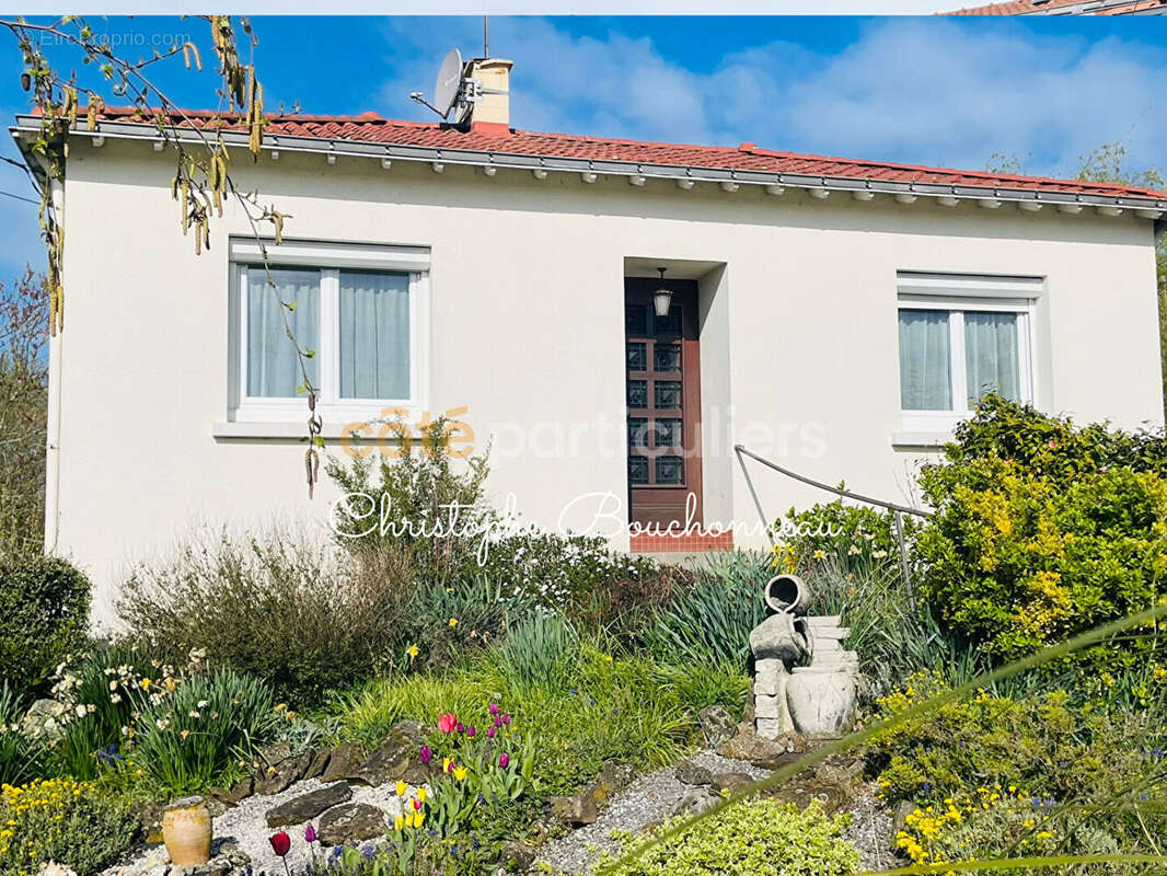 Appartement à CHEMILLE