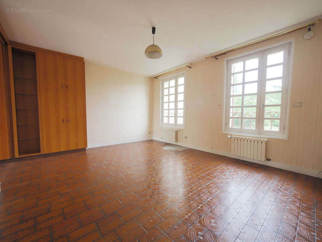 Maison à LES PAVILLONS-SOUS-BOIS