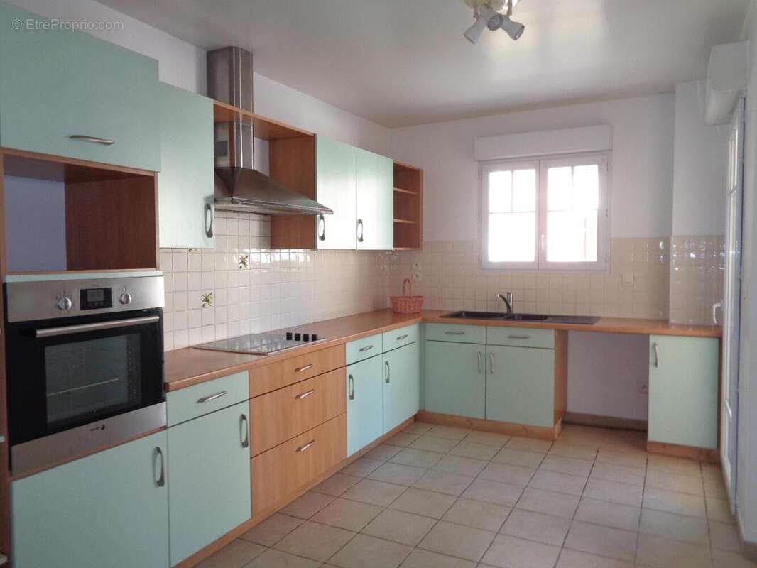   - Appartement à DRAGUIGNAN