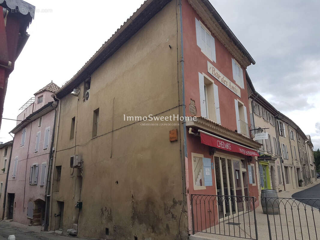 Appartement à MIRABEL-AUX-BARONNIES