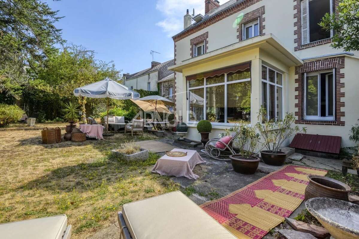 Maison de charme Saint -Etienne De Montluc - photo 4
