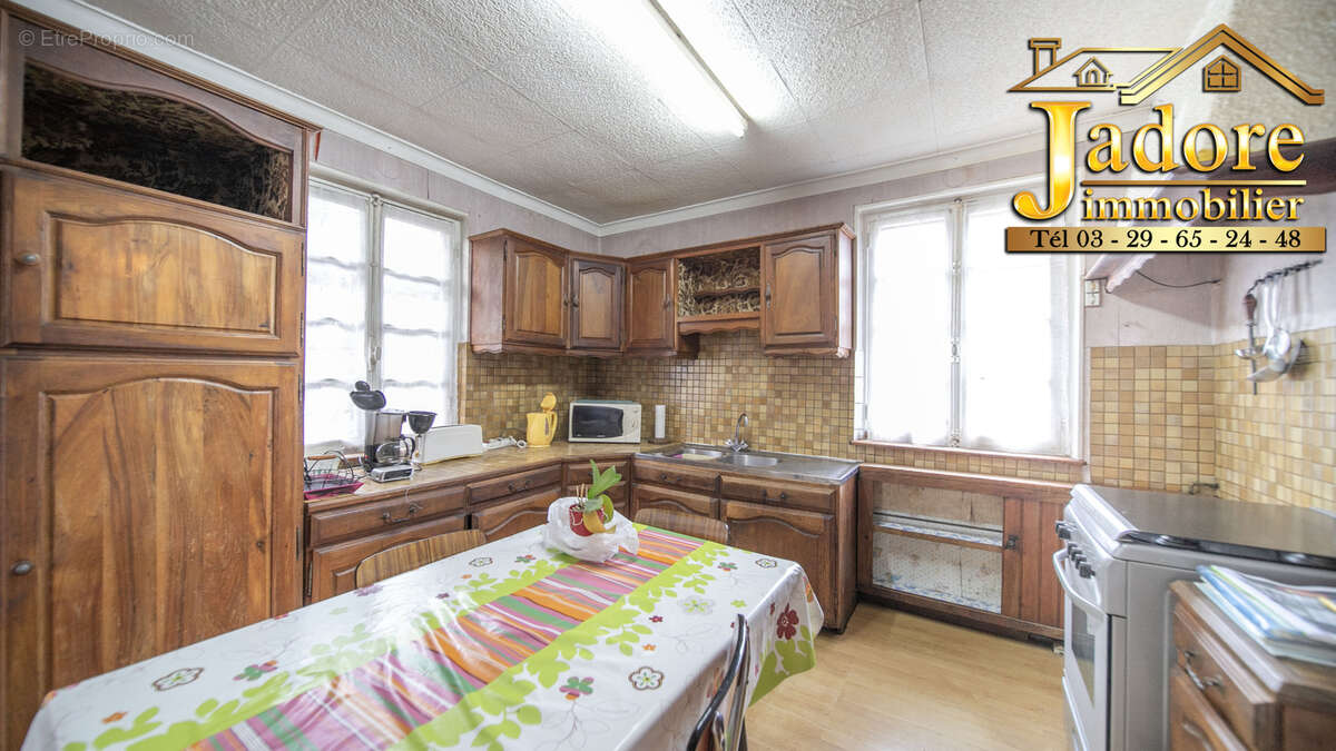 Maison à SAINT-LEONARD