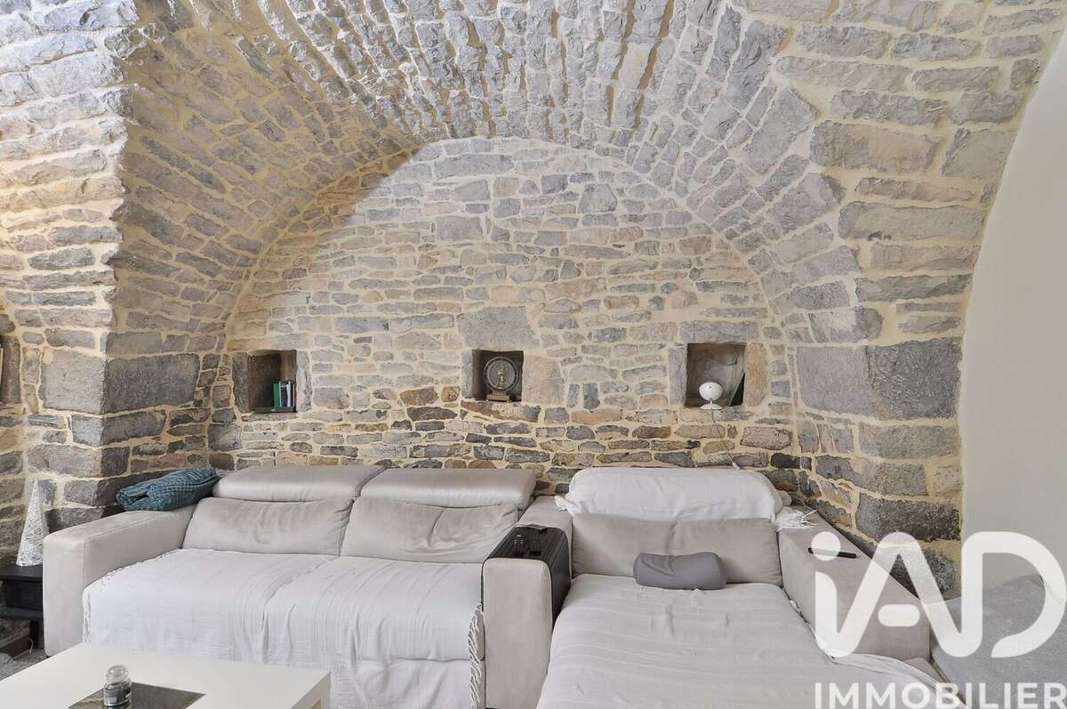 Photo 8 - Maison à CLARENSAC