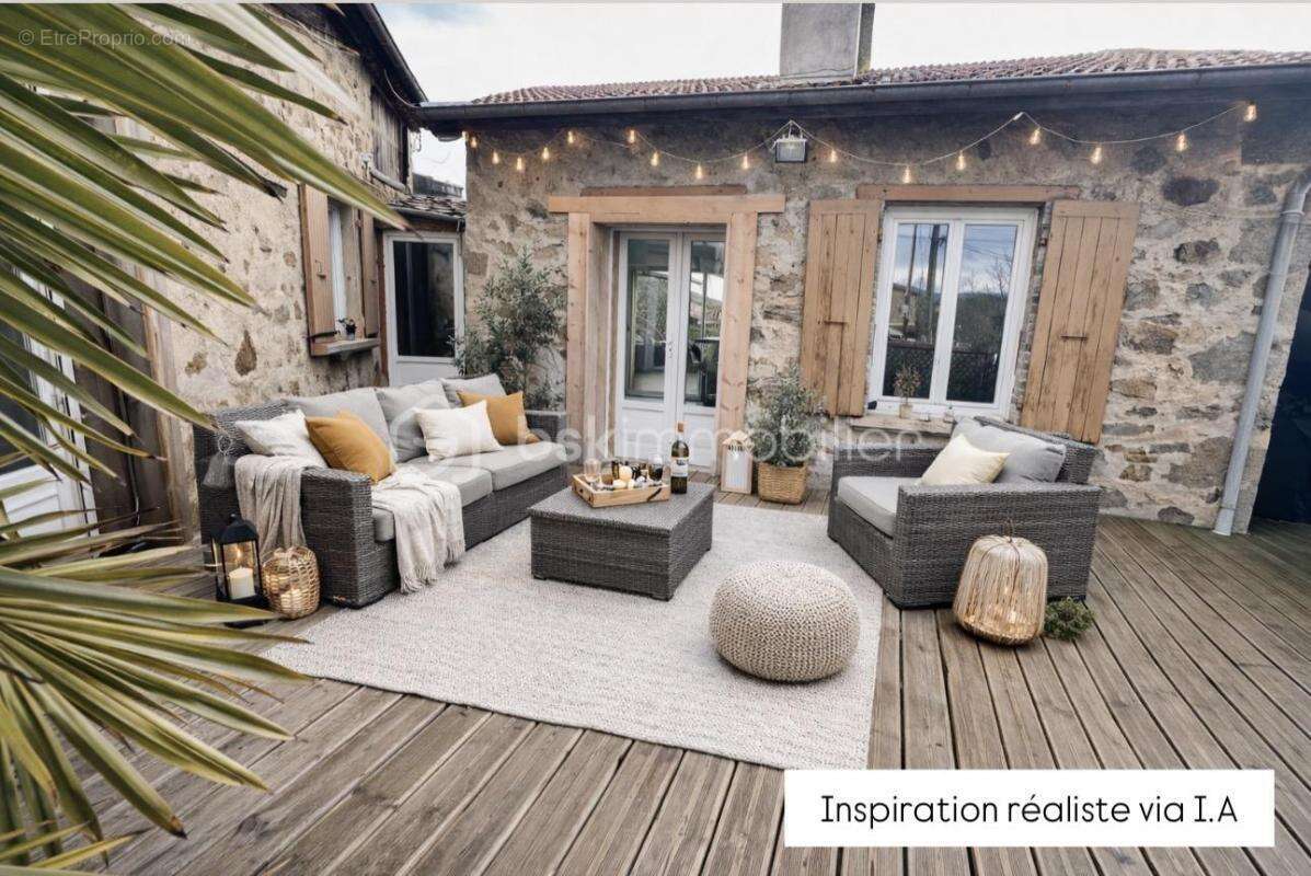 Maison à QUINTENAS