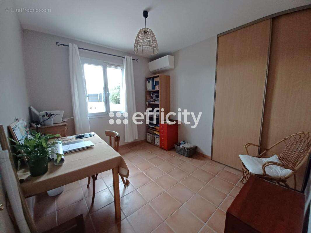 Maison à GIGNAC-LA-NERTHE