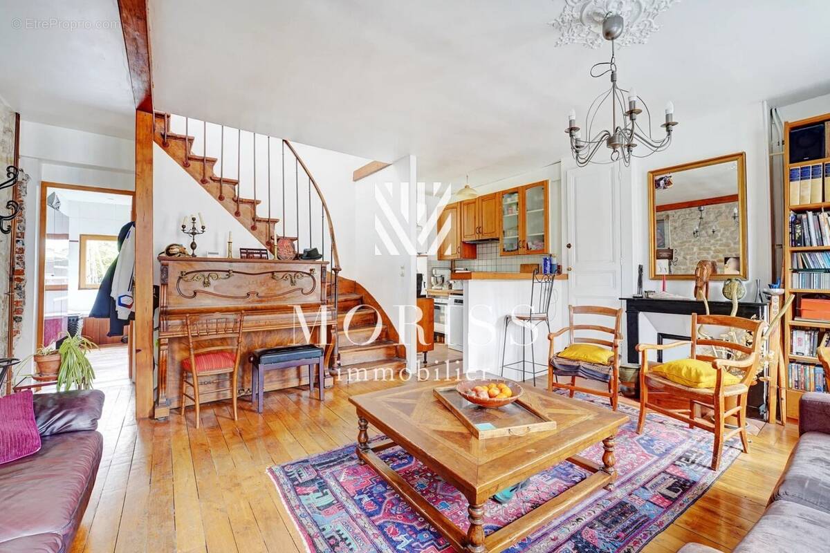 Maison à IVRY-SUR-SEINE