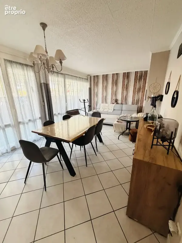 Appartement T2 de 48 m2 avec terrasse et cave - Saint-Quentin 02100 - photo 4