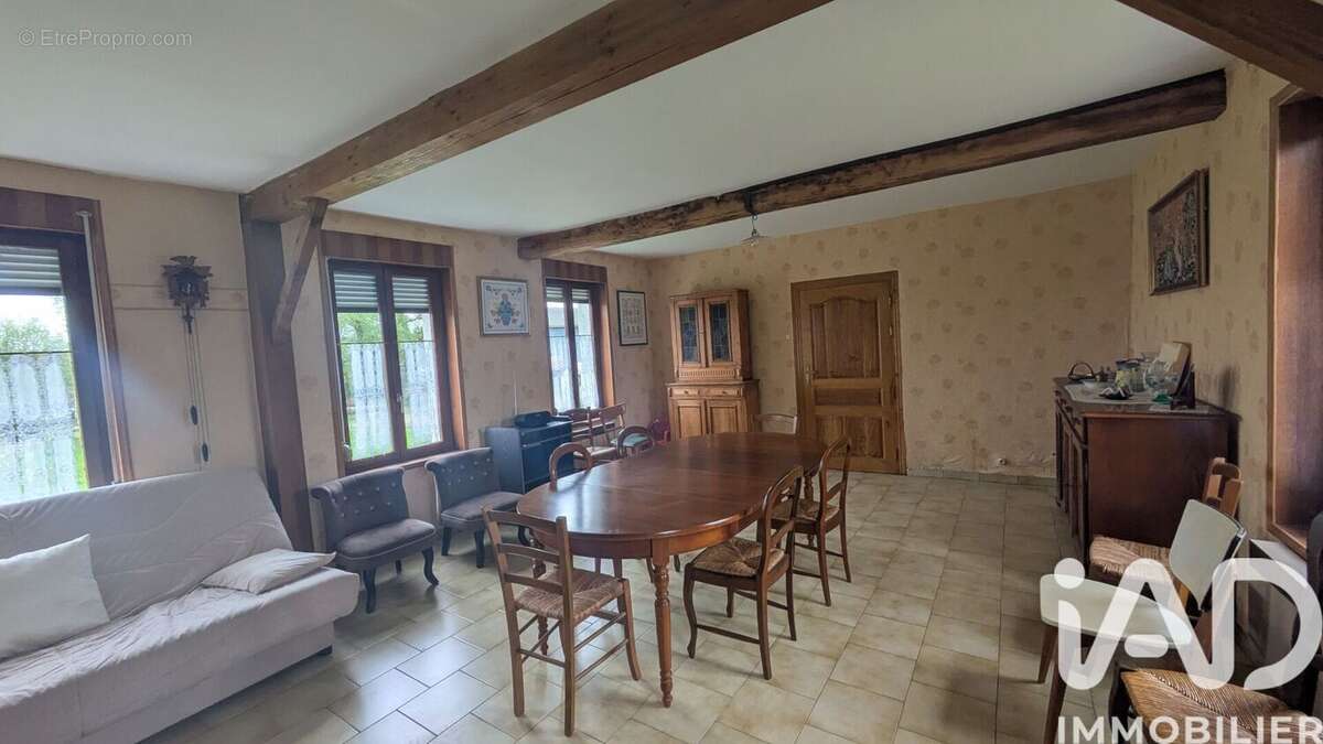 Maison 98 m² à Caucourt  - photo 4