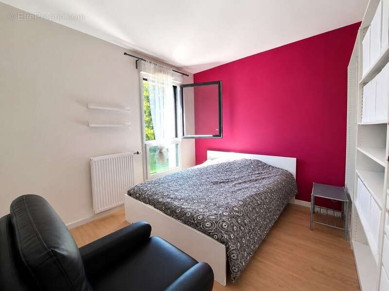 Maison à vendre maison contemporaine 6 pièces SAINT BERTHEVIN (53) - photo 9