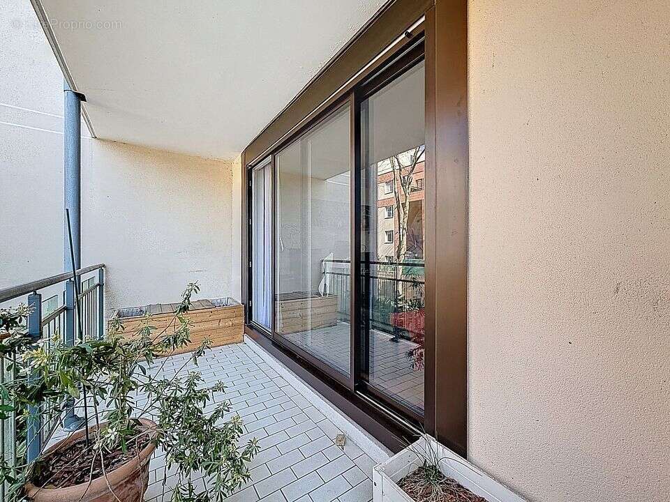 Appartement à MONTIGNY-LE-BRETONNEUX