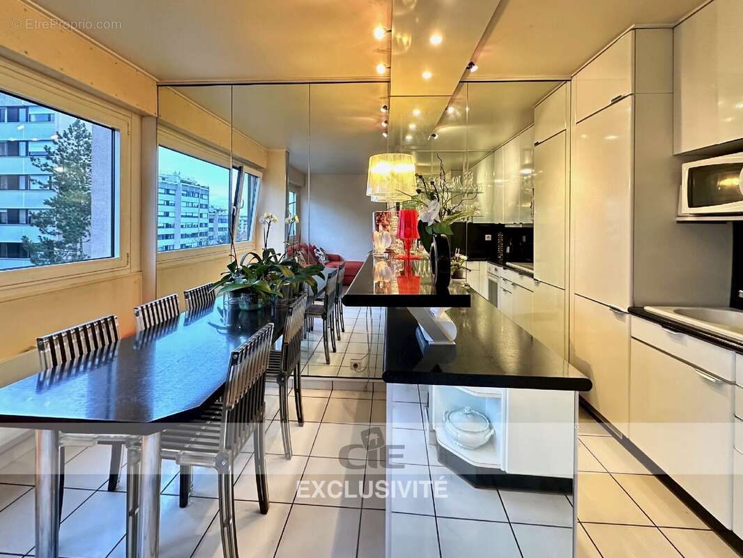 Appartement à SAINT-JULIEN-EN-GENEVOIS