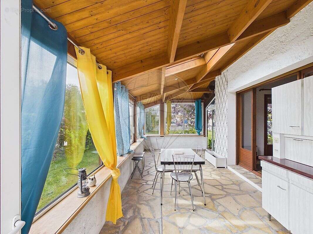 Maison à LES MATHES