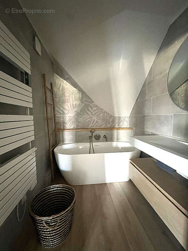 Au coeur de Gouvieux Venez découvrir ce Magnifique Appartement de 98 m² avec ascenseur  !!! - photo 8