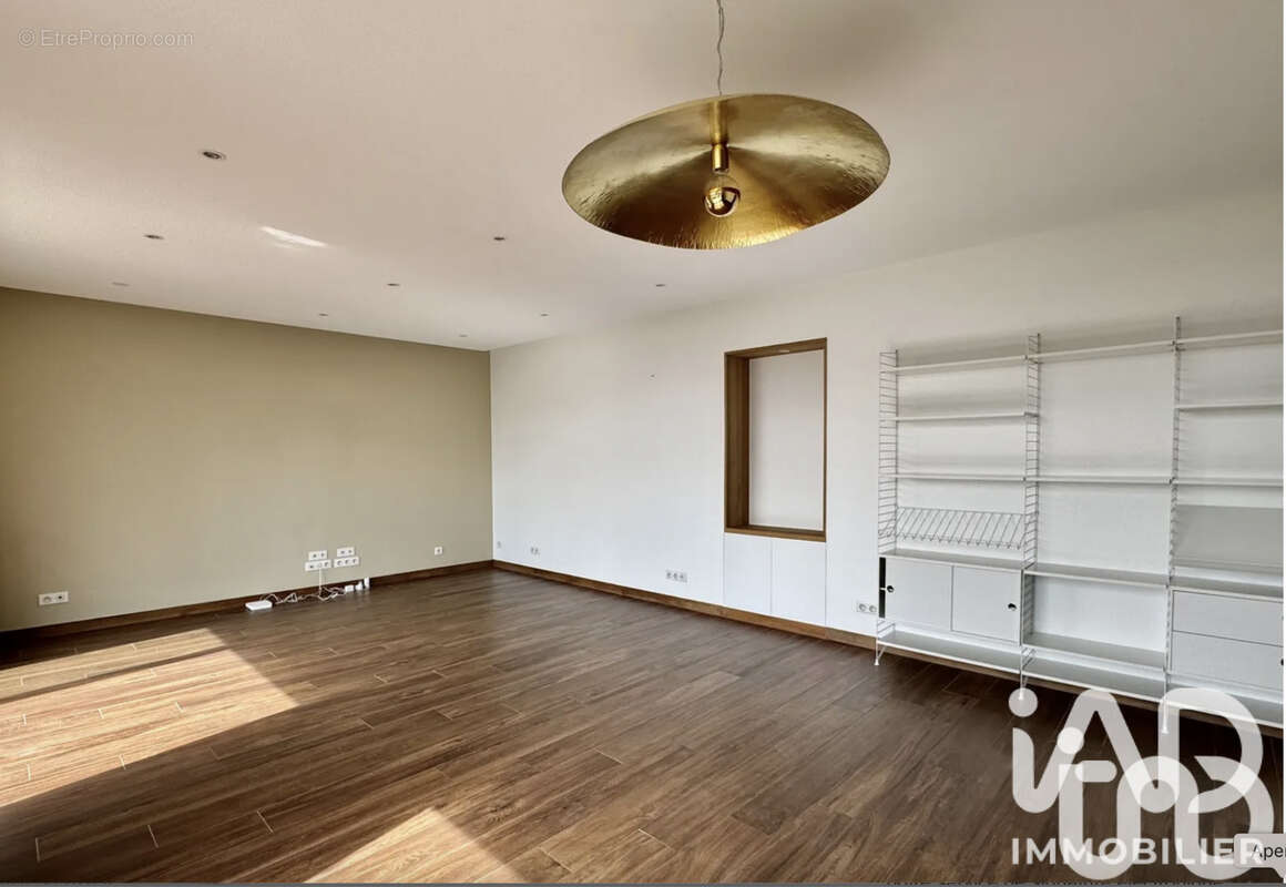 Appartement 150 m² à Suresnes  - photo 4