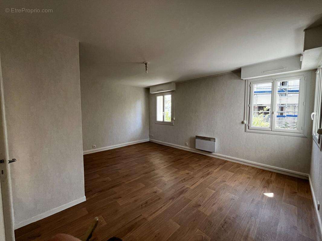 Appartement à SAINT-SYLVAIN-D'ANJOU
