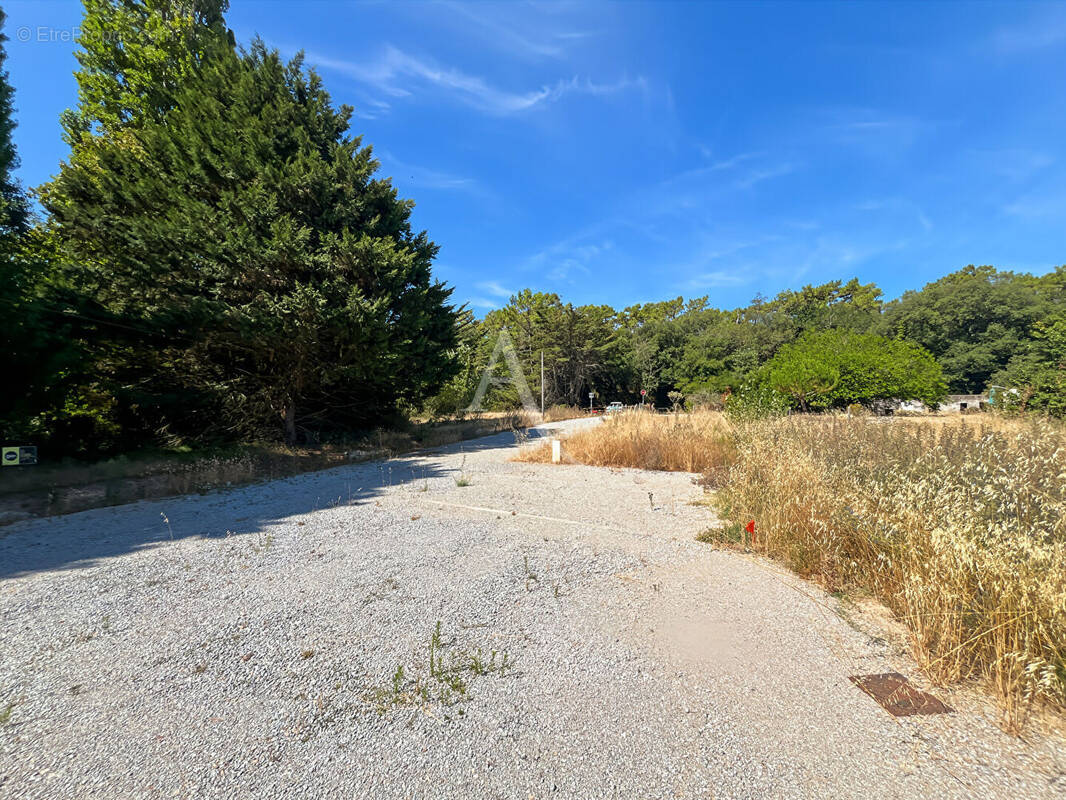 Terrain La Barre De Monts 594 m2 · à La Barre-de-Monts · 107 500 €