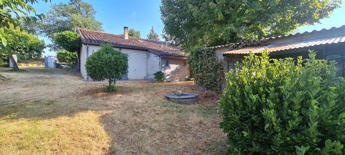 Maison plain-pied et grand jardin arboré - photo 13