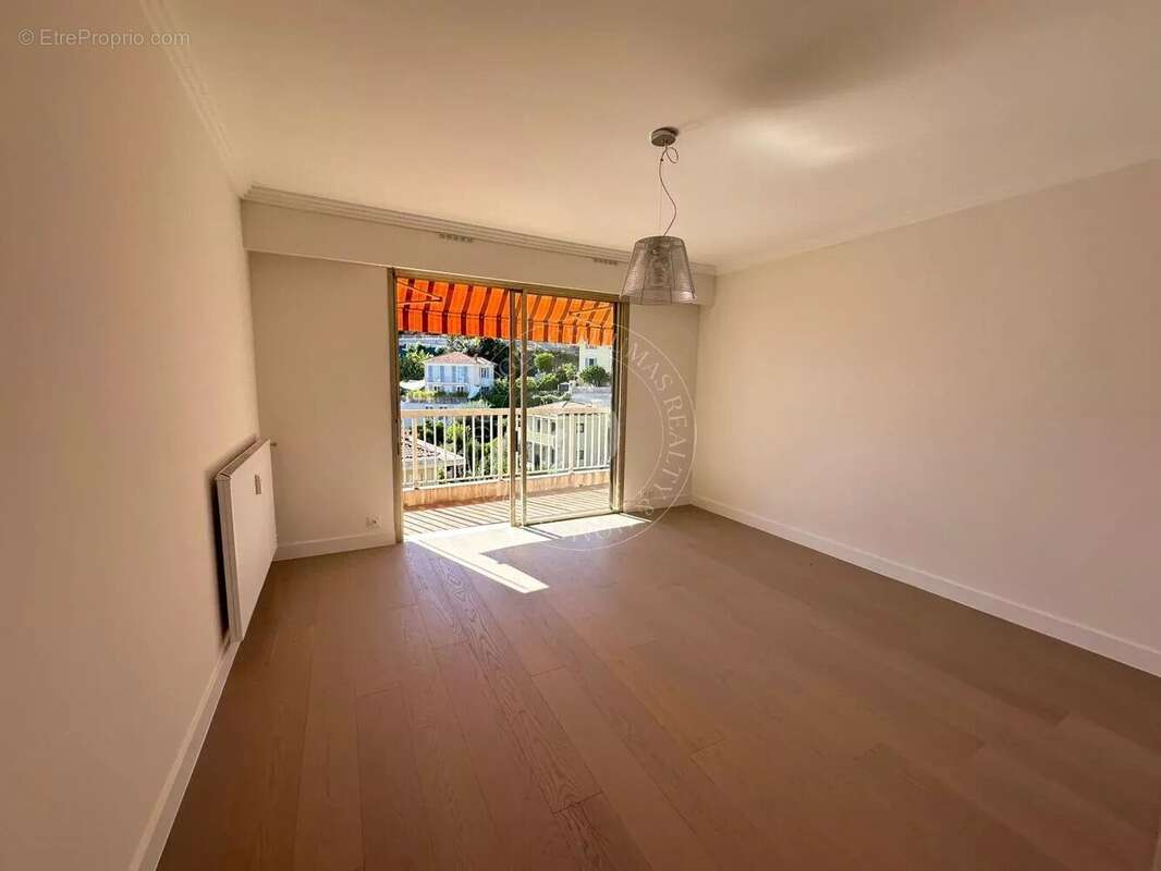 Appartement à BEAULIEU-SUR-MER