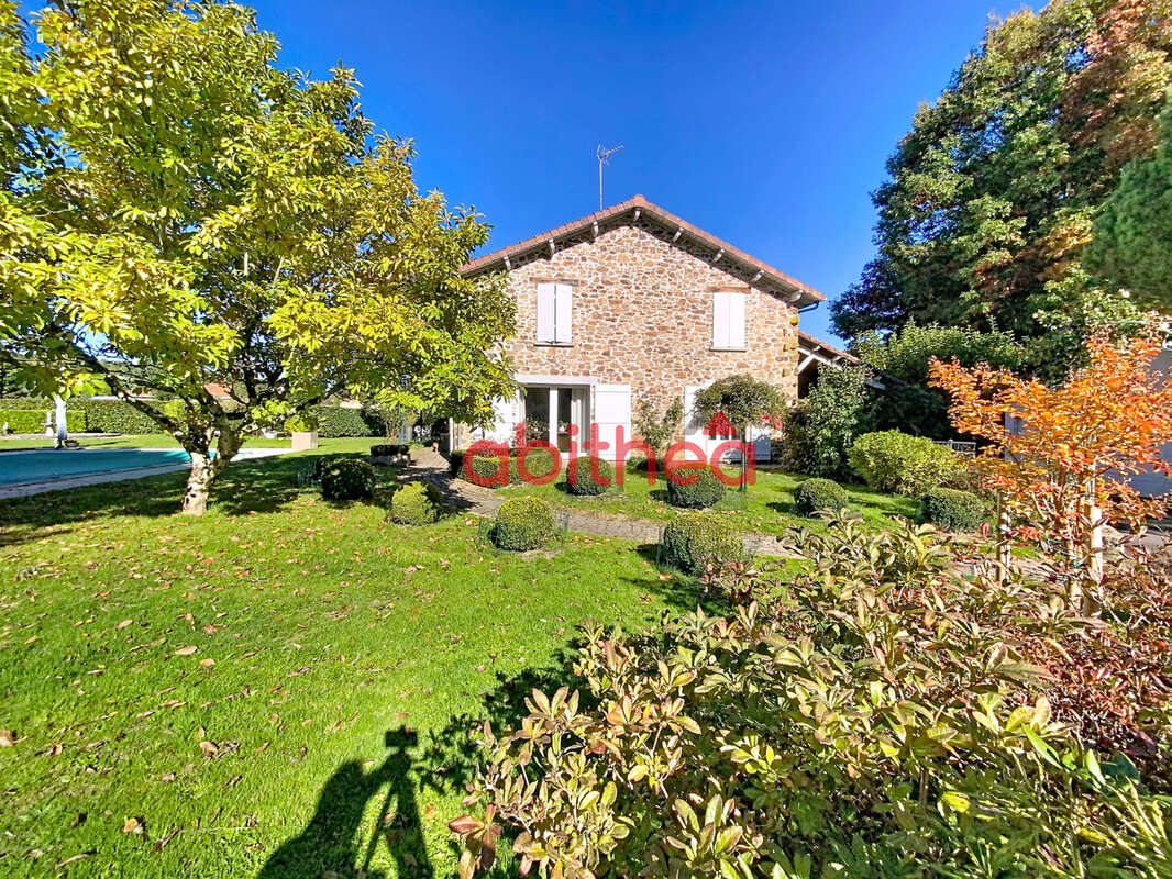 Maison à CHAPTELAT