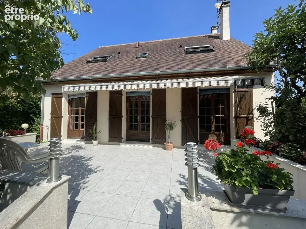 Maison à AIGNE