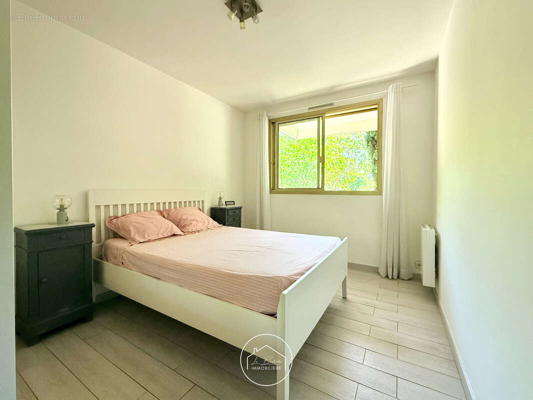 Appartement à MARSEILLE-9E