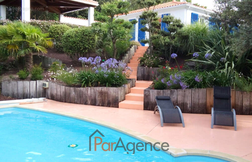 Maison à SAINT-PALAIS-SUR-MER