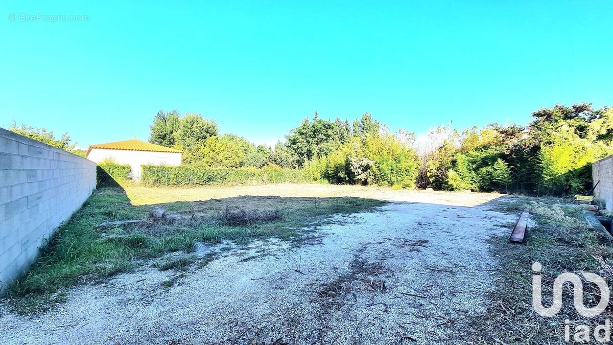 Photo 1 - Terrain à ESTAGEL