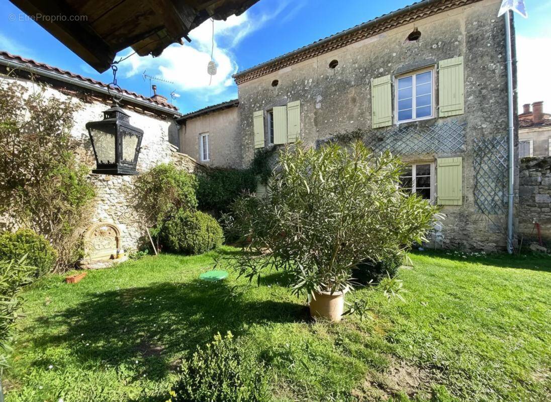 Maison à LABASTIDE-D'ARMAGNAC