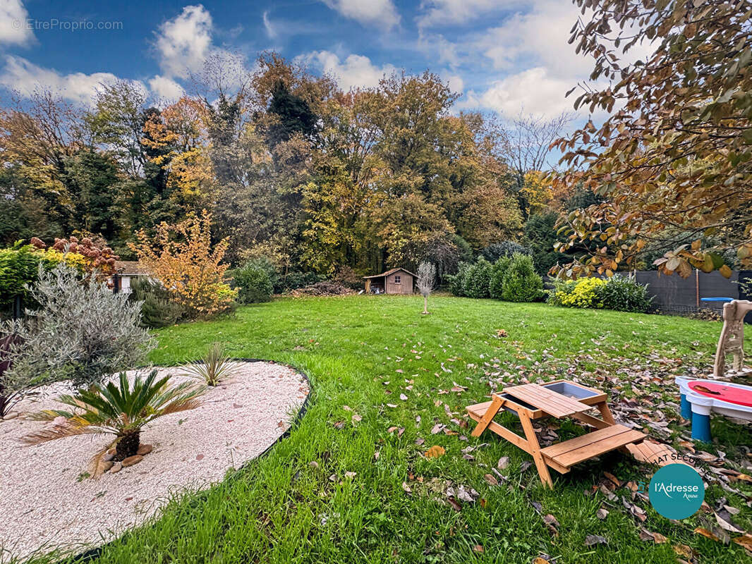 Maison à NAINVILLE-LES-ROCHES