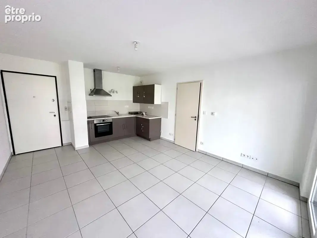 Appartement À Vendre - photo 2