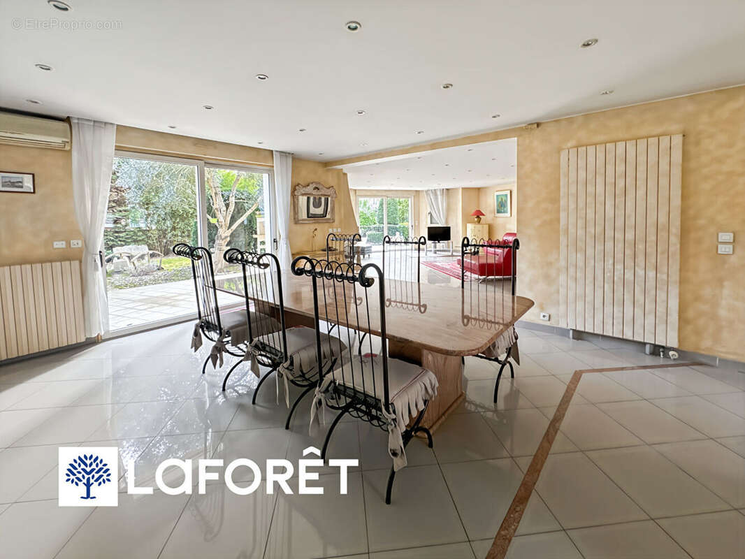 Maison à VILLEMOISSON-SUR-ORGE