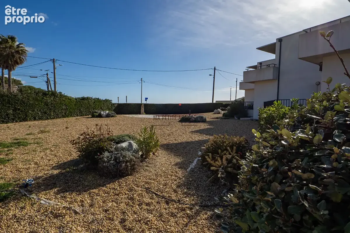Duplex en front de mer sausset les pins - photo 16