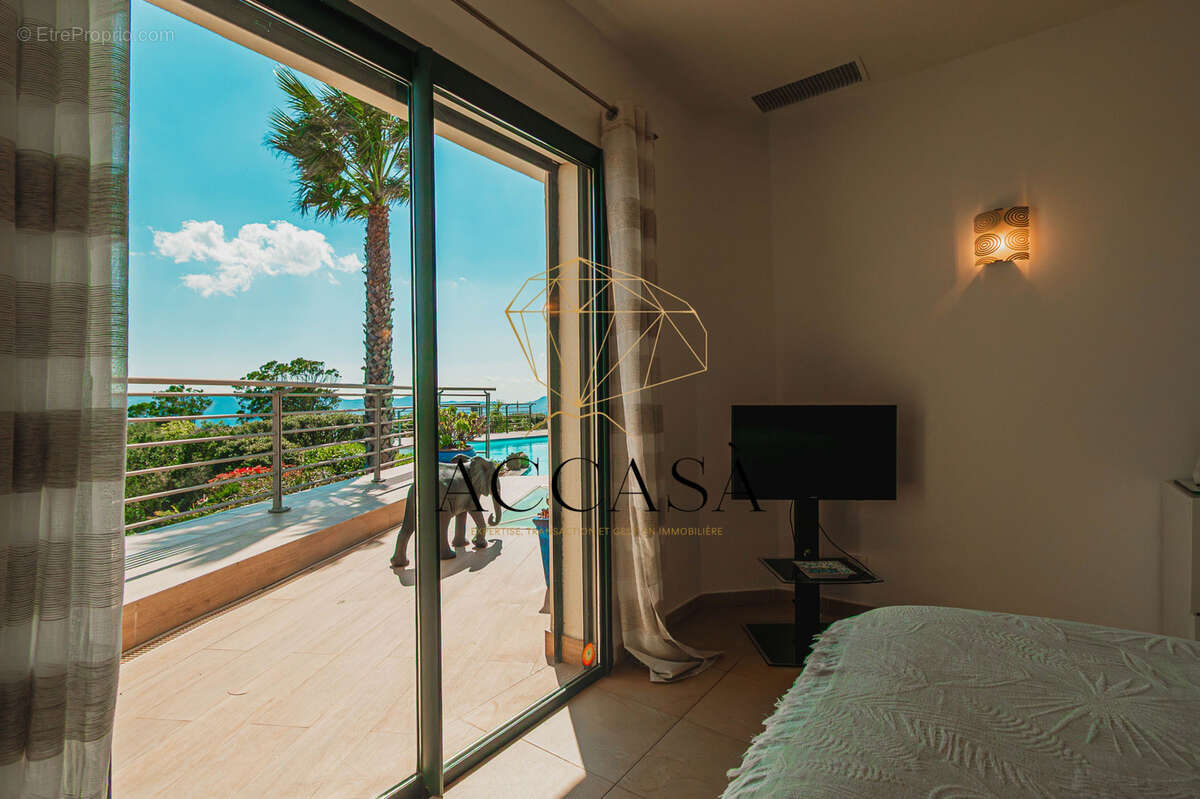 Maison à PORTO-VECCHIO