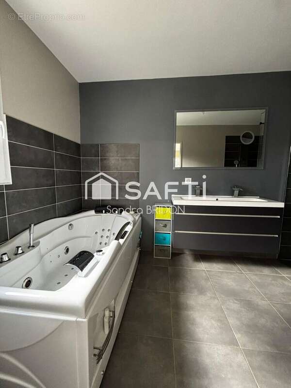 Photo 6 - Maison à LORGUES